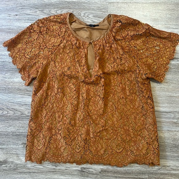 J. Crew Women's Stunning Lace Lined Keyhole Front Blouse Burnt Orange Size XS - Picture 2 of 7